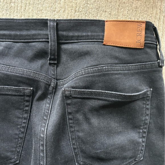 J CREW 9” Demi Boot Crop Jeans Black Mid Rise Denim 26 2 like new - Picture 5 of 5